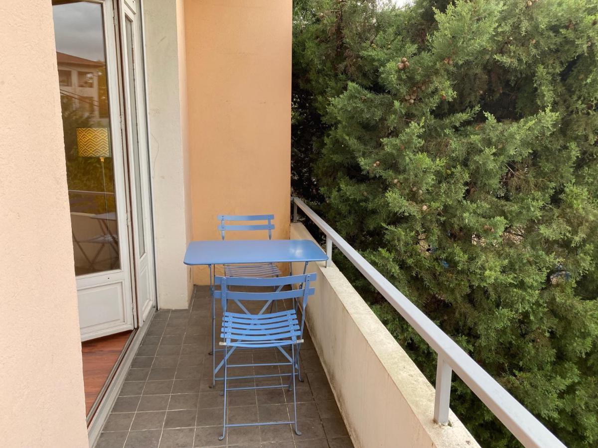 Le Balcon De Jules - Charmant Pied-A-Terre - Parking Possible Pour Vehicule De Moins De 4,40 M De Long Apartment Lyon Bagian luar foto